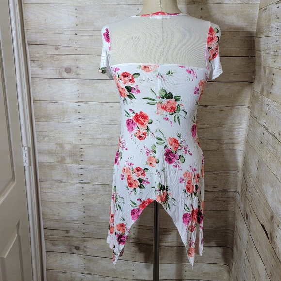 White floral knit shirt - Picture 4 of 5